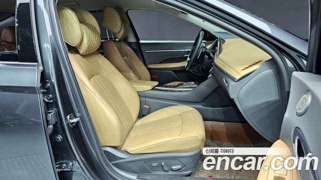 Hyundai Sonata 2020 — ფოტო 10/20