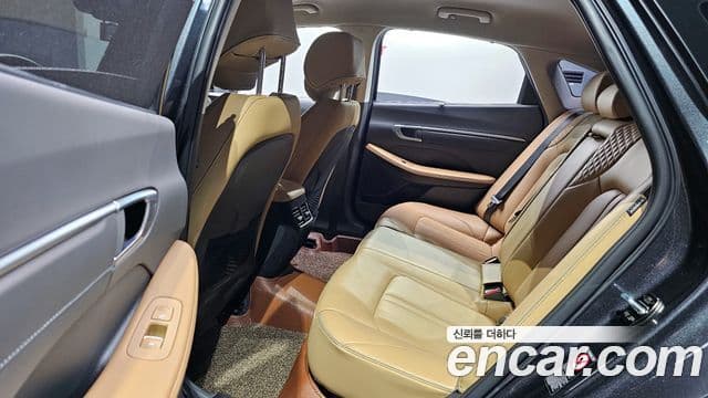 Hyundai Sonata 2020 — ფოტო 12/20