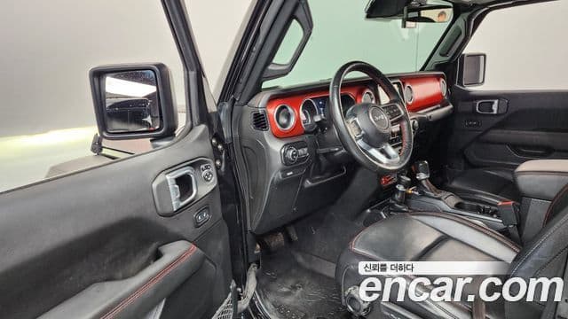 Jeep Gladiator 2021 — Şəkil 10/20