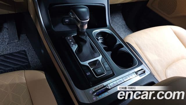 Kia Carnival 2023 — Фото 9/20