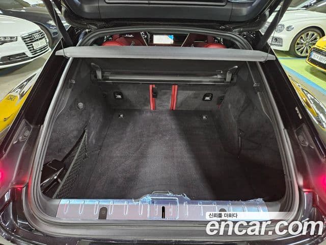Porsche Panamera 2018 — Photo 3/20