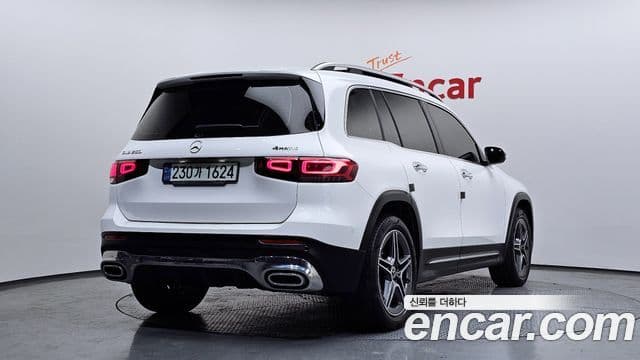 Mercedes-Benz GLB-Class 2021 — Şəkil 2/20