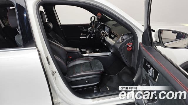 Mercedes-Benz GLB-Class 2021 — Şəkil 11/20