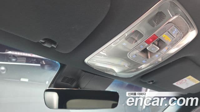Genesis GV70 2021 — Şəkil 19/20