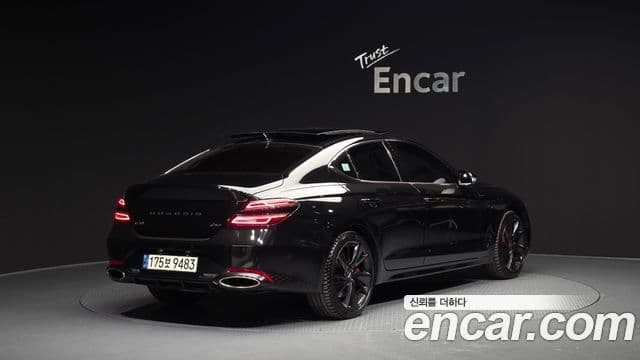Genesis G70 2021 — ფოტო 2/20
