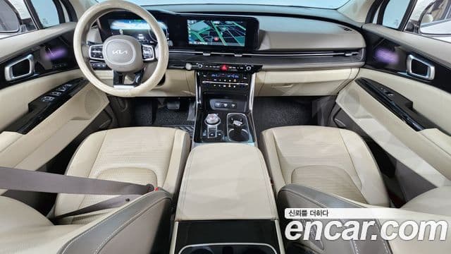 Kia Carnival 2021 — Photo 17/20