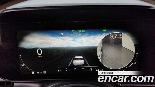 Kia Carnival 2021 — Photo 18/20
