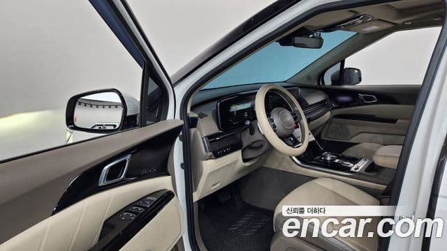 Kia Carnival 2021 — Photo 10/20