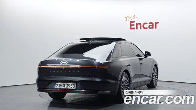 Hyundai Grandeur 2022 — Şəkil 2/20