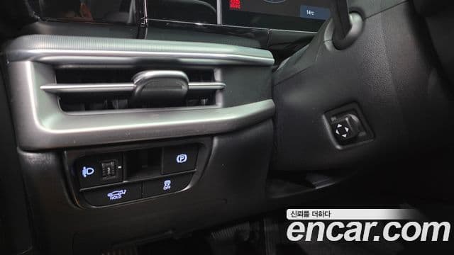 Hyundai Grandeur 2022 — Şəkil 17/20
