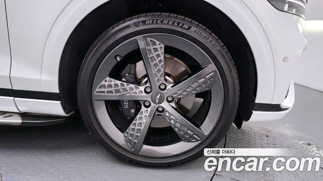 Genesis GV70 2023 — Şəkil 5/20
