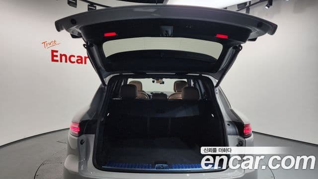 Porsche Cayenne 2022 — Şəkil 20/20