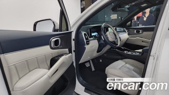 Kia Sorento 2023 — Фото 10/20