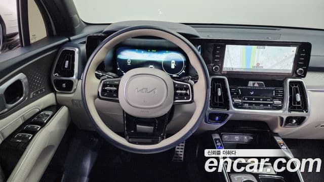 Kia Sorento 2023 — Фото 13/20