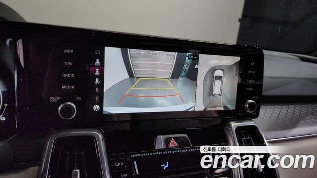 Kia Sorento 2023 — Фото 15/20