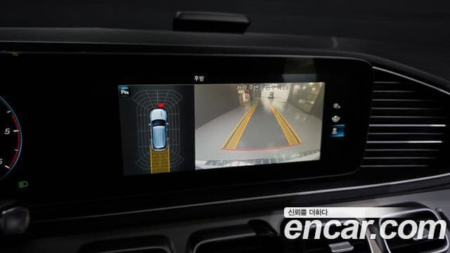 Mercedes-Benz GLE-Class 2020 — Photo 14/20