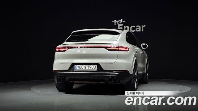Porsche Cayenne 2021 — Photo 20/20