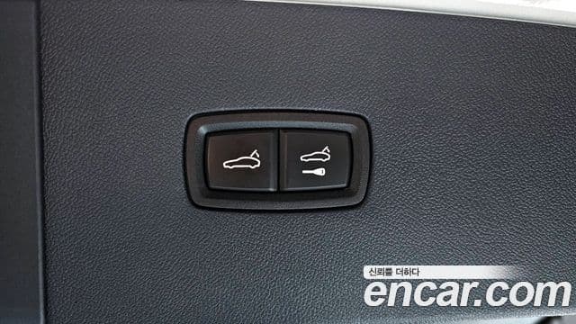 Porsche Cayenne 2021 — Photo 3/20