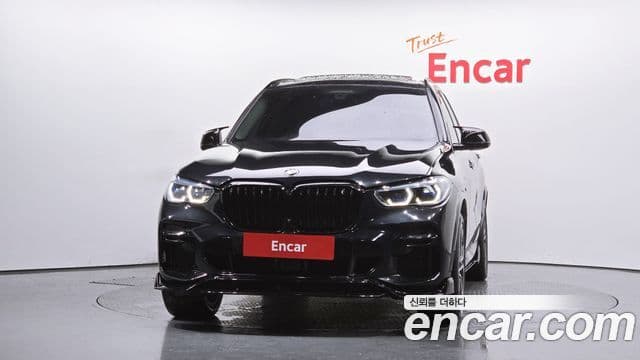 BMW X5 2021 — Photo 18/20
