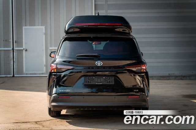 Toyota Sienna 2025 — фото 4 из 20