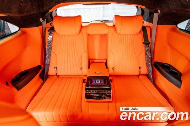 Toyota Sienna 2025 — фото 12 из 20