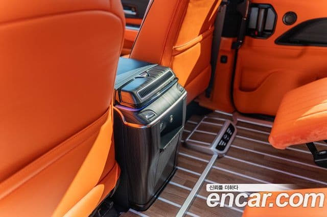 Toyota Sienna 2025 — фото 14 из 20