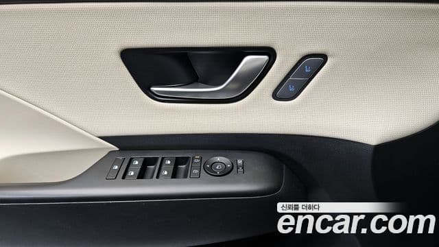 Hyundai Kona 2023 — Şəkil 13/20
