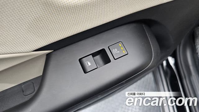 Hyundai Kona 2023 — Şəkil 19/20