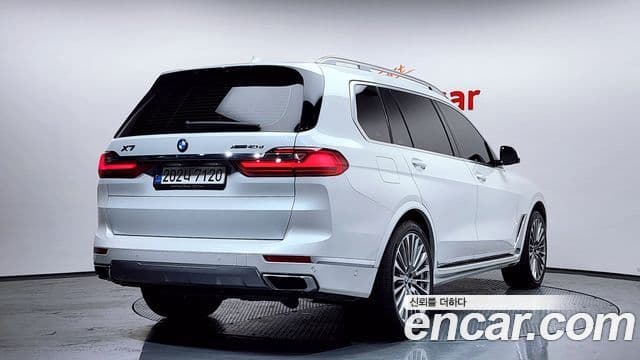 BMW X7 2022 — ფოტო 2/20