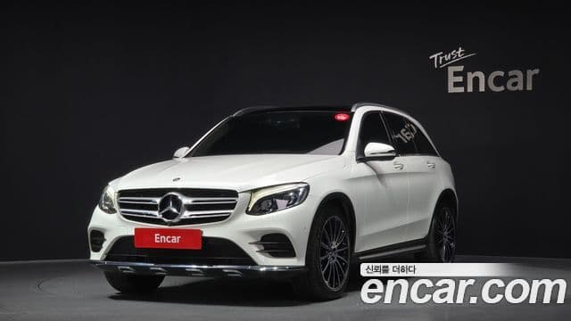 Mercedes-Benz GLC-Class 2019 — Şəkil 1/20