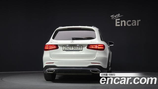 Mercedes-Benz GLC-Class 2019 — Şəkil 4/20