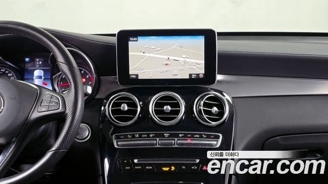 Mercedes-Benz GLC-Class 2019 — Şəkil 14/20