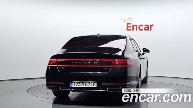 Genesis G90 2022 — ფოტო 4/20