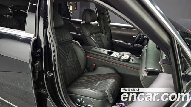 Genesis G90 2022 — ფოტო 10/20