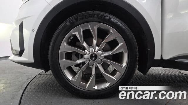 Kia Sorento 2020 — Фото 4/20