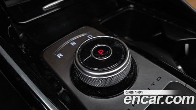 Kia Sorento 2020 — Фото 8/20