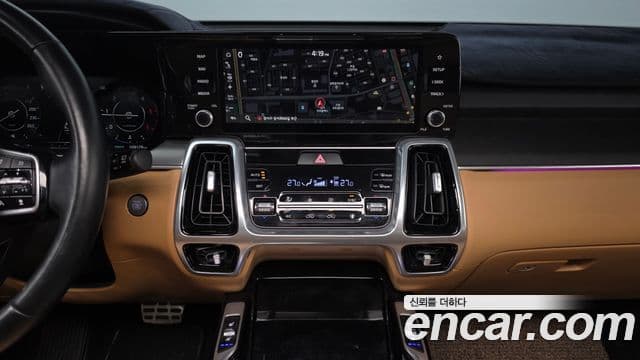 Kia Sorento 2020 — Фото 13/20