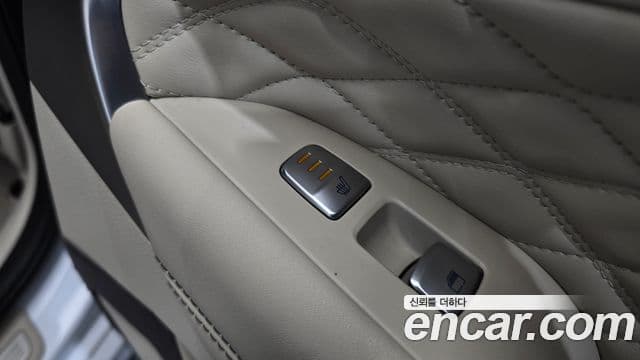 Genesis G70 2019 — Şəkil 18/20