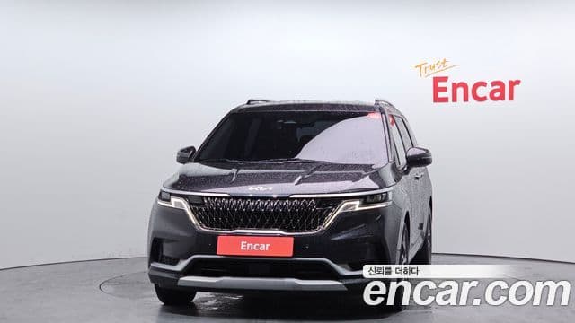Kia Carnival 2022 — Photo 2/20