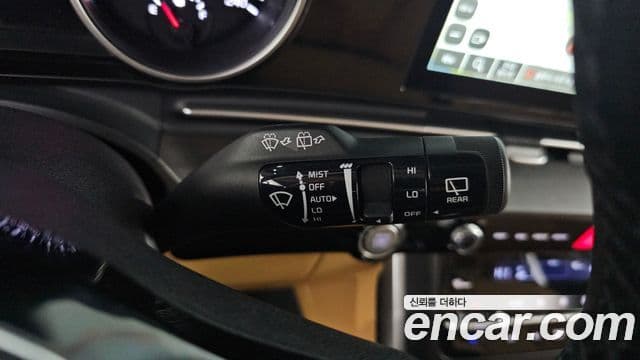 Kia Carnival 2022 — Photo 14/20