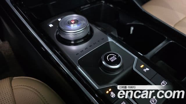 Kia Sorento 2023 — Şəkil 9/20