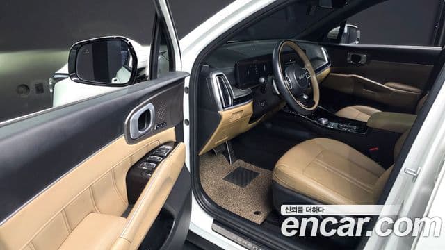 Kia Sorento 2023 — фото 11 из 20
