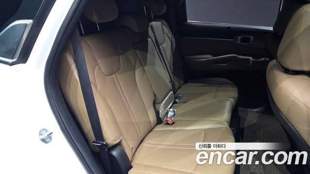 Kia Sorento 2023 — Şəkil 12/20