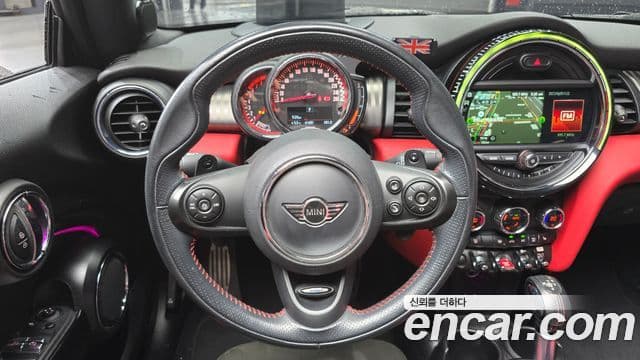 Mini Cooper S Convertible 2019 — Şəkil 13/20
