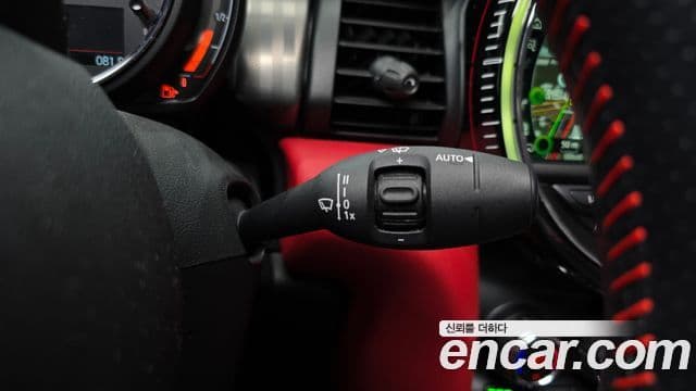 Mini Cooper S Convertible 2019 — Şəkil 18/20