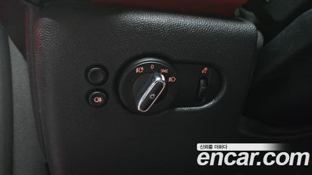 Mini Cooper S Convertible 2019 — Şəkil 19/20