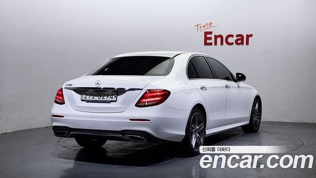 Mercedes-Benz E-Class 2018 — Şəkil 2/20