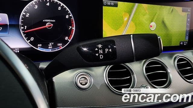 Mercedes-Benz E-Class 2018 — Şəkil 9/20