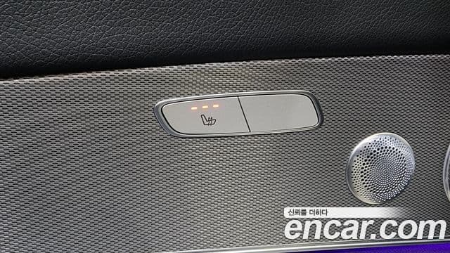 Mercedes-Benz E-Class 2018 — Şəkil 17/20
