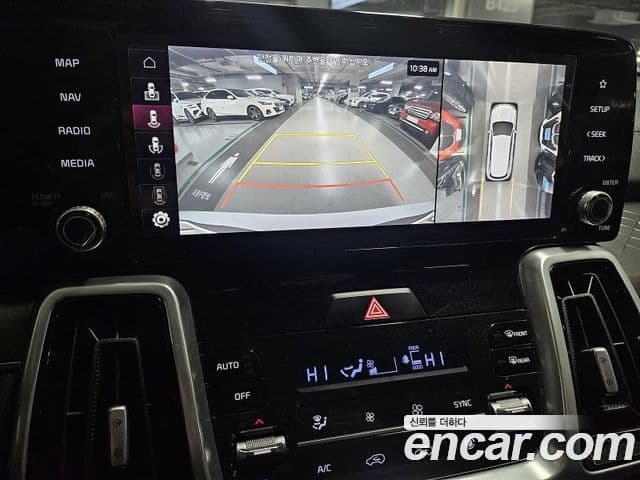 Kia Sorento 2020 — ფოტო 17/20